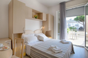 Гостиница B&B Hotel Serenità  Беллариа-Иджеа Марина